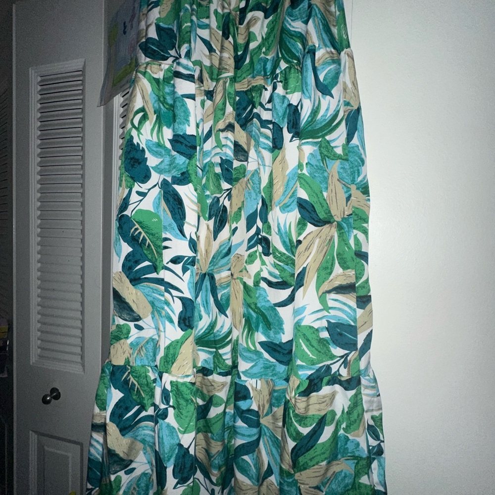 Chic Blue and Green Leaf 2 piece Print Maxi Dress - Picture 2 of 5